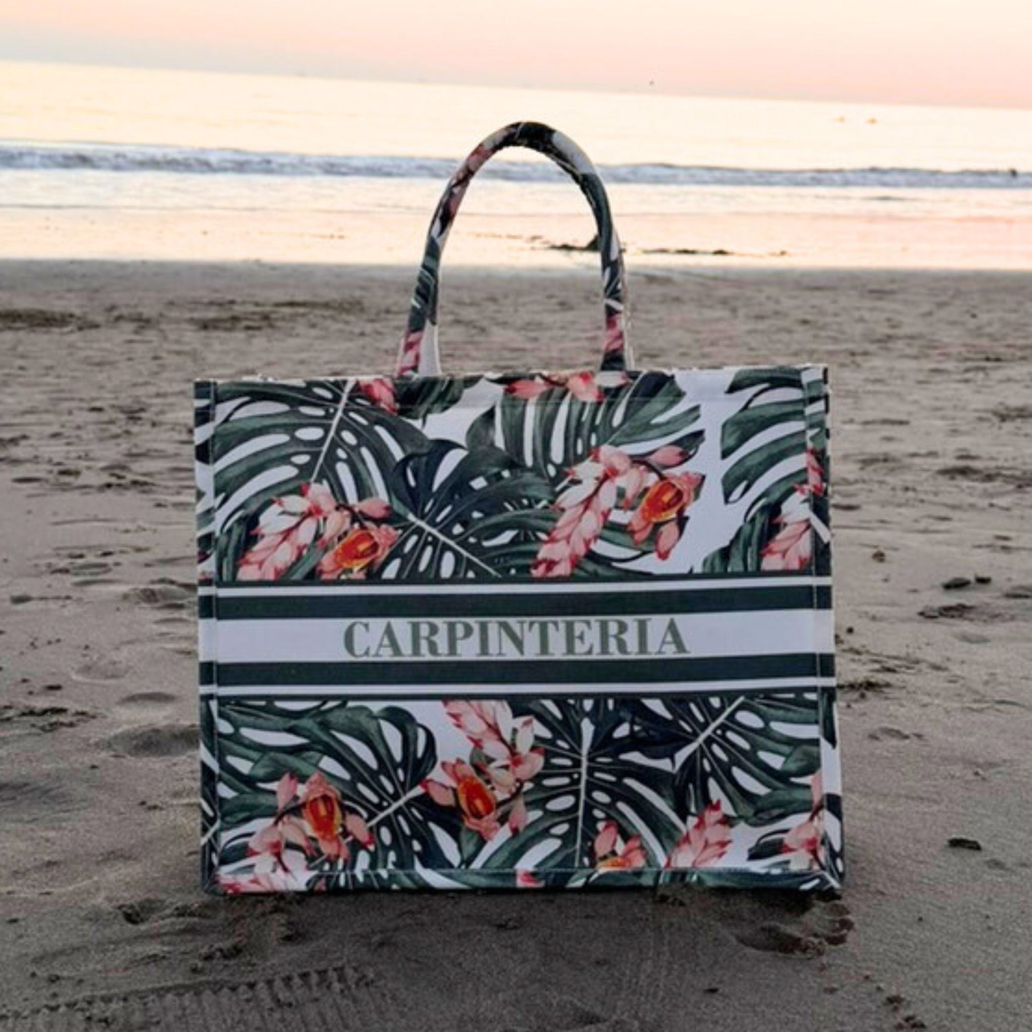 Palm Leaf Carpinteria Vacation Tote Bag